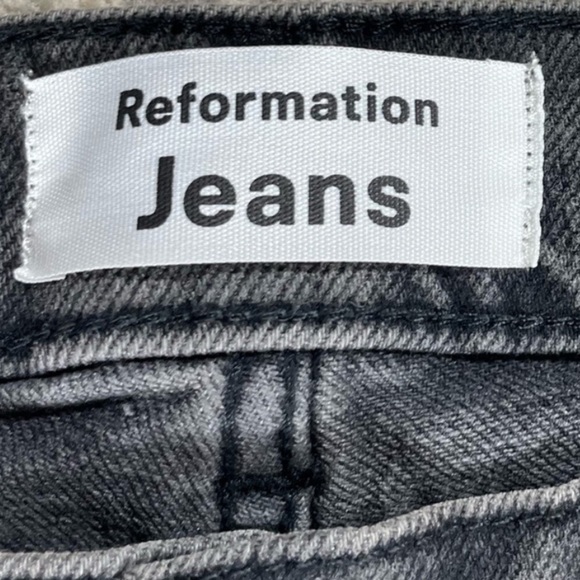 Reformation Liza High Rise Exposed Button Fly Black Yuma Wash Skinny Jeans Denim - Picture 5 of 12